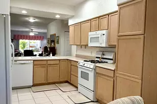 7401 W Arrowhead Clubhouse Dr, Glendale, AZ 85308 - Photo 17