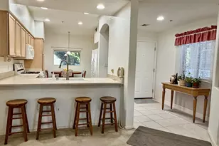 7401 W Arrowhead Clubhouse Dr, Glendale, AZ 85308 - Photo 11