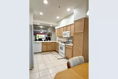 7401 W Arrowhead Clubhouse Drive #2026, Glendale, AZ 85308 - Photo 17