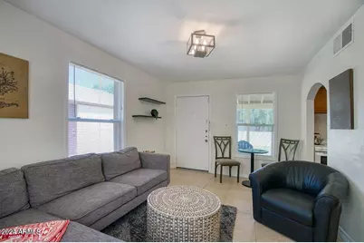 502 W Roma Avenue # B, Phoenix, AZ 85013 - Photo 7
