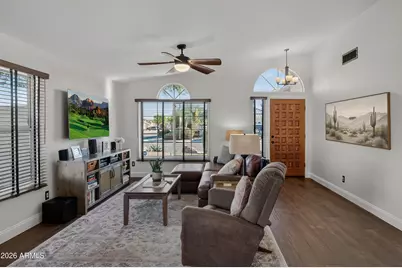 3542 E Kerry Lane, Phoenix, AZ 85050 - Photo 11