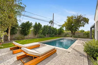 4145 N 42nd Place #1, Phoenix, AZ 85018 - Photo 25