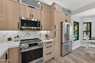 10563 E Palomino Rd, Scottsdale, AZ 85258 - Photo 23