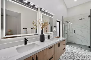 10563 E Palomino Rd, Scottsdale, AZ 85258 - Photo 33