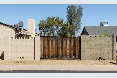 5215 W Purdue Avenue, Glendale, AZ 85302 - Photo 7