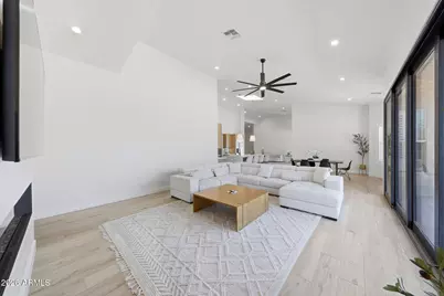 5347 N 106th Avenue, Glendale, AZ 85307 - Photo 27