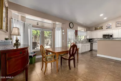 1850 W Desert Lane, Gilbert, AZ 85233 - Photo 11