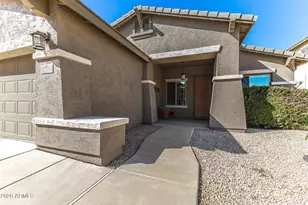 860 E La Costa Pl, Chandler, AZ 85249 - Photo 7