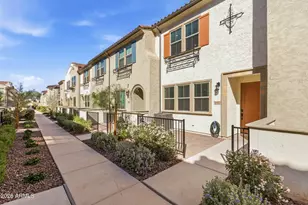 2658 S Sulley Dr, Gilbert, AZ 85295 - Photo 3