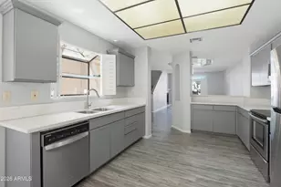 6550 N 47th Ave, Glendale, AZ 85301 - Photo 11