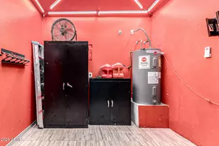 7205 W Sunderland Ave, Phoenix, AZ 85033 - Photo 27