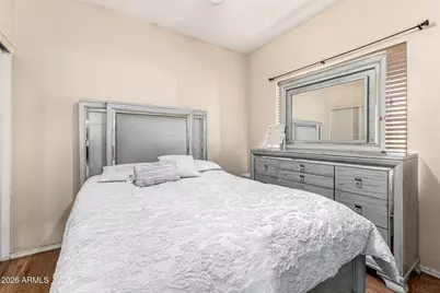 7205 W Sunderland Avenue, Phoenix, AZ 85033 - Photo 21