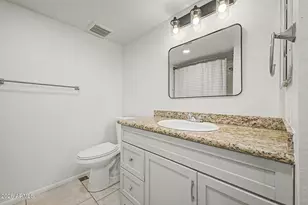 2225 E Catalina Dr, Phoenix, AZ 85016 - Photo 13