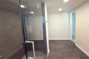 2225 E Catalina Dr, Phoenix, AZ 85016 - Photo 7