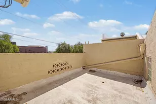 2225 E Catalina Dr, Phoenix, AZ 85016 - Photo 31
