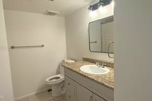 2225 E Catalina Dr, Phoenix, AZ 85016 - Photo 5