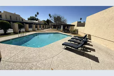 2225 E Catalina Drive, Phoenix, AZ 85016 - Photo 3