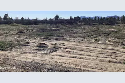 2709 W Willow Tree Lane #-, Willcox, AZ 85643 - Photo 17