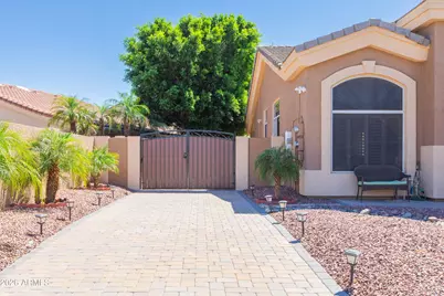 15469 N 13th Avenue, Phoenix, AZ 85023 - Photo 3