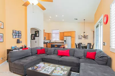 15469 N 13th Avenue, Phoenix, AZ 85023 - Photo 11