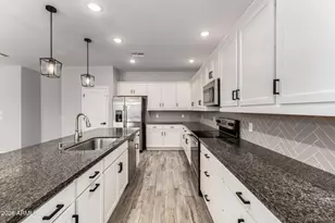 37263 W Meta Way, Maricopa, AZ 85138 - Photo 9