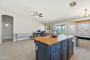 7733 E Decatur Cir, Mesa, AZ 85207 - Photo 11