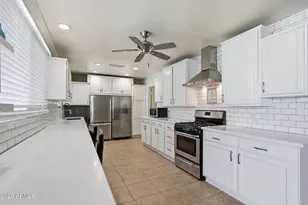 13201 N 24th Ave, Phoenix, AZ 85029 - Photo 3