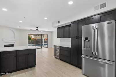 8833 E Charter Oak Drive, Scottsdale, AZ 85260 - Photo 19