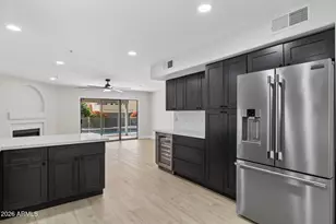 8833 E Charter Oak Dr, Scottsdale, AZ 85260 - Photo 19