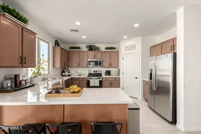 18042 W Jones Avenue, Goodyear, AZ 85338 - Photo 15