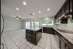 21699 N 61st Ave, Glendale, AZ 85308 - Photo 19