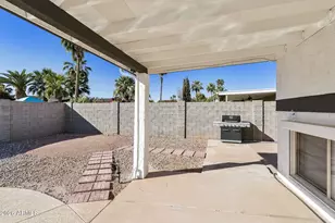 1921 E Gemini Dr, Tempe, AZ 85283 - Photo 41