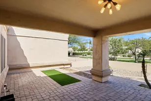 19019 N 83rd Ln, Peoria, AZ 85382 - Photo 31