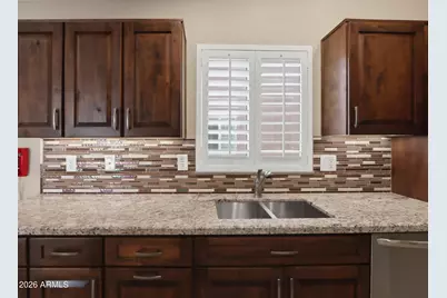 19019 N 83rd Lane, Peoria, AZ 85382 - Photo 11