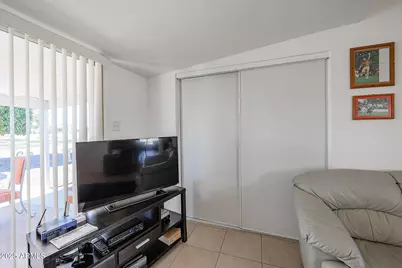 12238 N 105th Avenue, Sun City, AZ 85351 - Photo 9