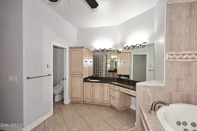 9154 E Charter Oak Drive, Scottsdale, AZ 85260 - Photo 17