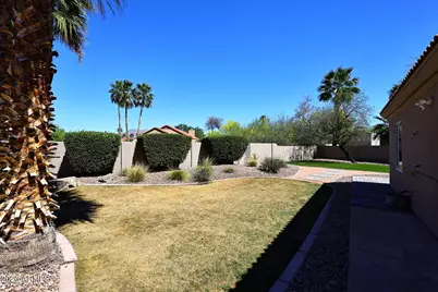 9154 E Charter Oak Drive, Scottsdale, AZ 85260 - Photo 37