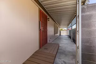 8601 N 103rd Ave, Peoria, AZ 85345 - Photo 5