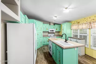 8601 N 103rd Ave, Peoria, AZ 85345 - Photo 11