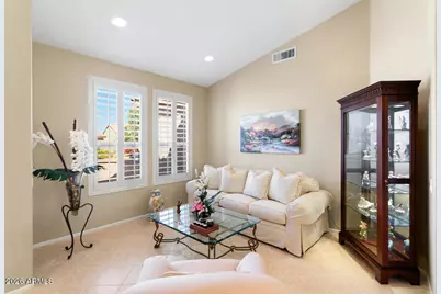 15807 W Silver Breeze Drive, Surprise, AZ 85374 - Photo 9