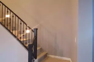 15617 W Cortez St, Surprise, AZ 85379 - Photo 9