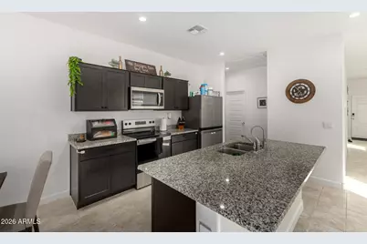 1977 W Shelly Avenue, Apache Junction, AZ 85120 - Photo 7