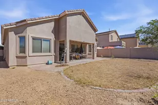 10429 W Sands Dr, Peoria, AZ 85383 - Photo 7
