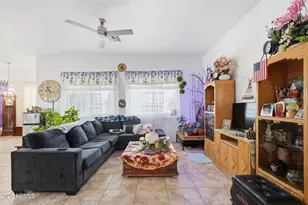 10429 W Sands Dr, Peoria, AZ 85383 - Photo 3