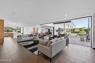 7433 E Cholla Ln, Scottsdale, AZ 85250 - Photo 1