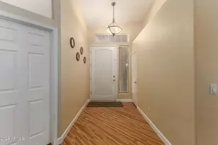 6071 W Shannon St, Chandler, AZ 85226 - Photo 5