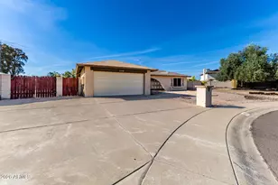 15810 N 30th Dr, Phoenix, AZ 85053 - Photo 5