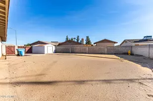 15810 N 30th Dr, Phoenix, AZ 85053 - Photo 27