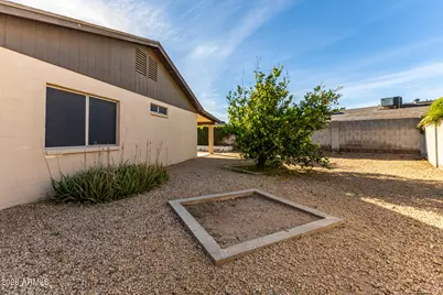 15810 N 30th Drive, Phoenix, AZ 85053 - Photo 33