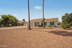 18250 N 39th Ave, Glendale, AZ 85308 - Photo 3